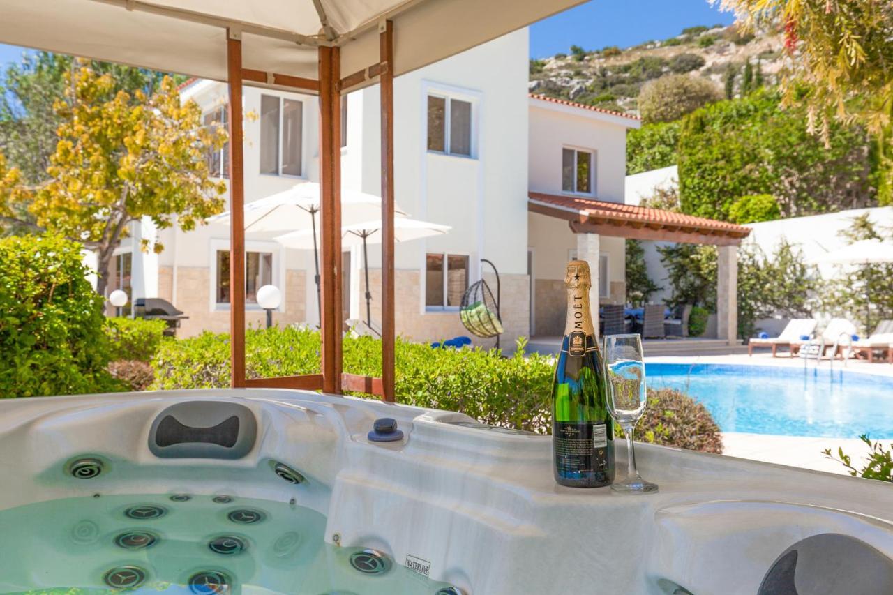 Villa Atlantica Pégeia Exteriör bild