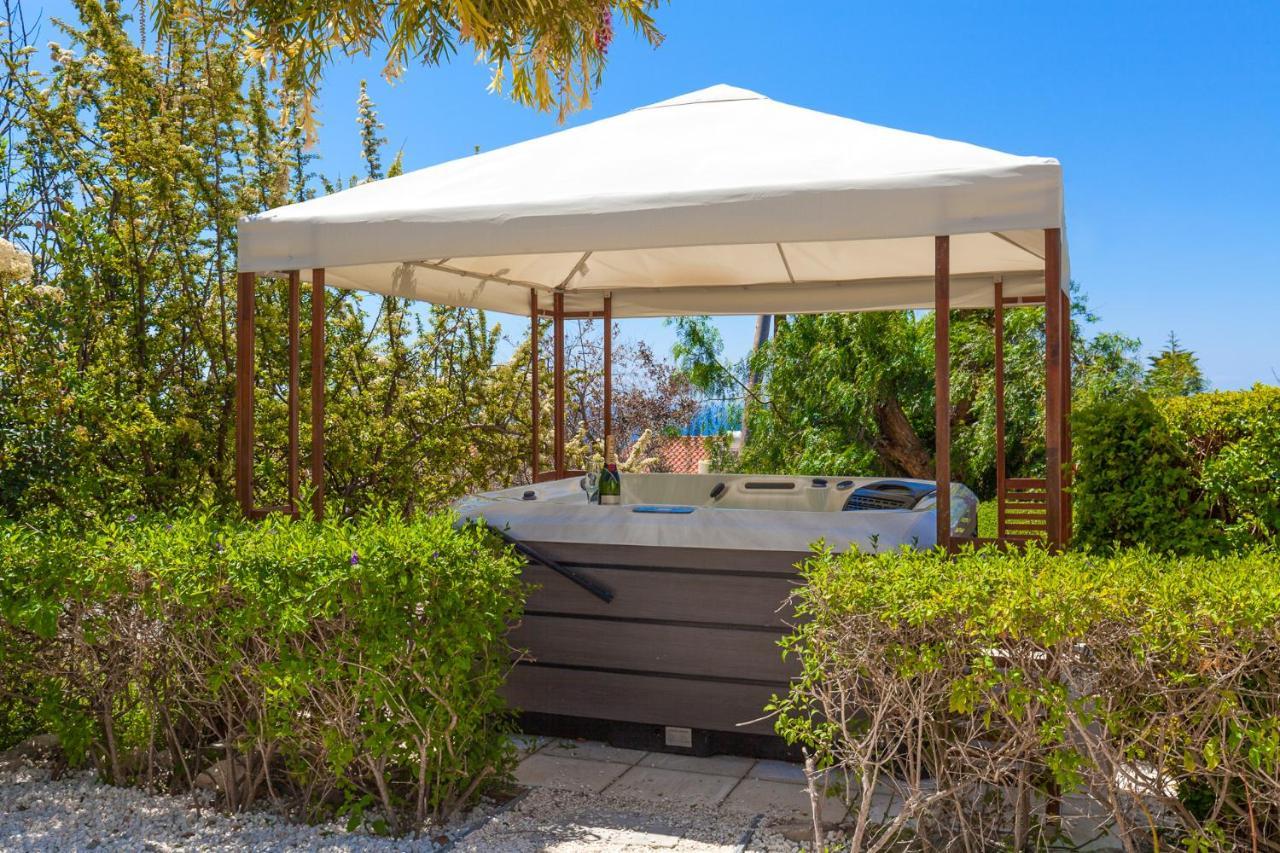 Villa Atlantica Pégeia Exteriör bild